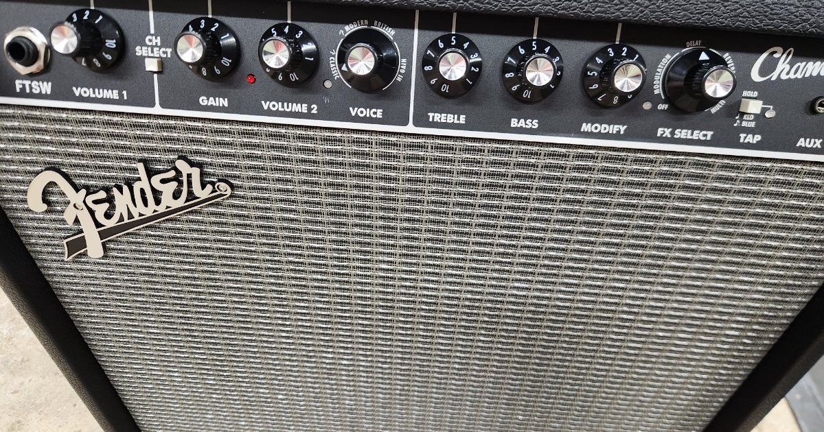 Boss Katana 50 vs Fender Champion 20 comparatif 2026